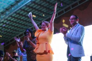 Sandra Fernández presenta su precandidatura a diputada