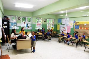 escuelas-696x464