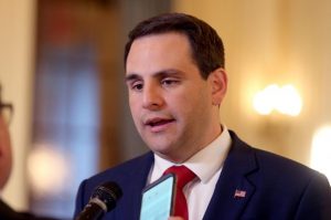 Carlos-Trujillo-embajador-de-Estados-Unidos-ante-la-OEA.-633x420