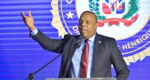 Luis-Henriquez-d-1024x550