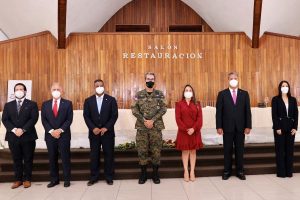 ENTREGA-SANAR-UNA-NACION-MIN-DEFENSA-1