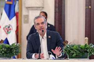 Foto-del-presidente-Luis-Abinader