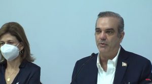 Luis-Abinader-en-Santiago