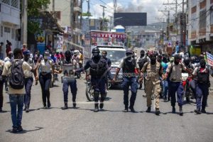 POLICE-696x464