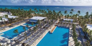 Hotel-Riu-Bambu-pide-disculpas-por-violar-protocolo-sanitario-1024x512-1