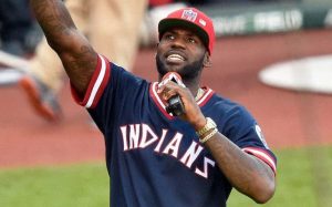 lebron-participado-diversos-eventos-mlb-1-768x478