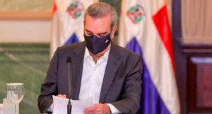 luis-abinader-firma-ley-foto-fuente-externa_15455467_20201228131940-1024x550