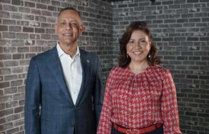 margo-y-armando-92199d94-focus-0.41-0.37-895-573