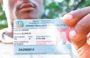Carnet-de-identidad-a-Haitianos