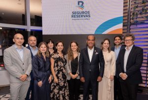 REASEGURADORES