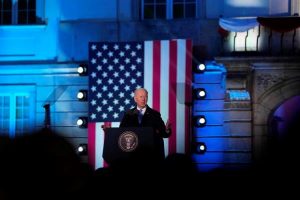 BIDEN-EN-POLONIA