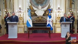 Presidentes-dominicano-y-argentino.