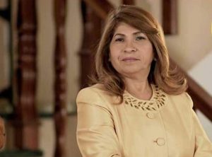 gladys-sofía-azcona-de-la-cruz-7f829b22-focus-0-0-895-573