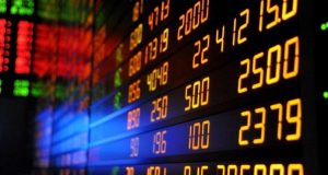 wall-street-53dee2eb-focus-0-0-895-573