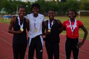 Anabel-Medina-Marileidy-Paulino-Martha-Méndez-y-Marianny-Otaño-quienes-dieron-a-la-FARD-el-oro-en-4x100-femenino