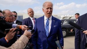 Biden-declarando-