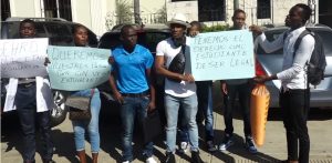 ESTUDIANTES-HAITI