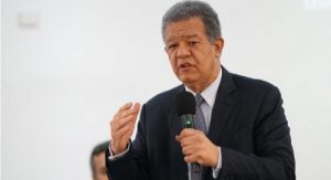 Leonel-Fernández.-e1649459908611 (1)