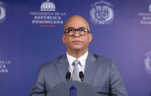 homero-figueroa-21052022-presidencia-rd-90b0a25c-focus-min0.01-0.22-895-573