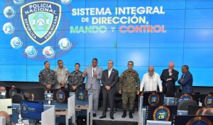 El-ministro-de-Interior-Jesús-Vásquez-mientras-hablaba-en-un-acto-en-que-fue-presentada-la-plataforma-del-C5i-para-el-combate-a-la-delincuencia (1)