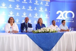 José-Montás-en-la-rueda-del-prensa-del-CO-del-Bicentenario