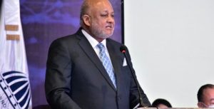 Roberto-Fulcar-ministro-de-Educación-1140x694-2-e1656161856223