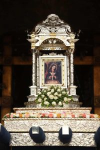 virgen-de-la-altagracia-foto-pedro-bazil-8d13fb1c-focus-0-0-895-573