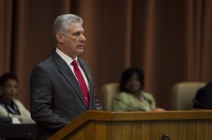 Cuba.- Díaz-Canel se suma a una sentada en apoyo a su Gobierno en La Habana