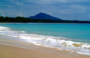 playa-303cc037-focus-0-0-895-573