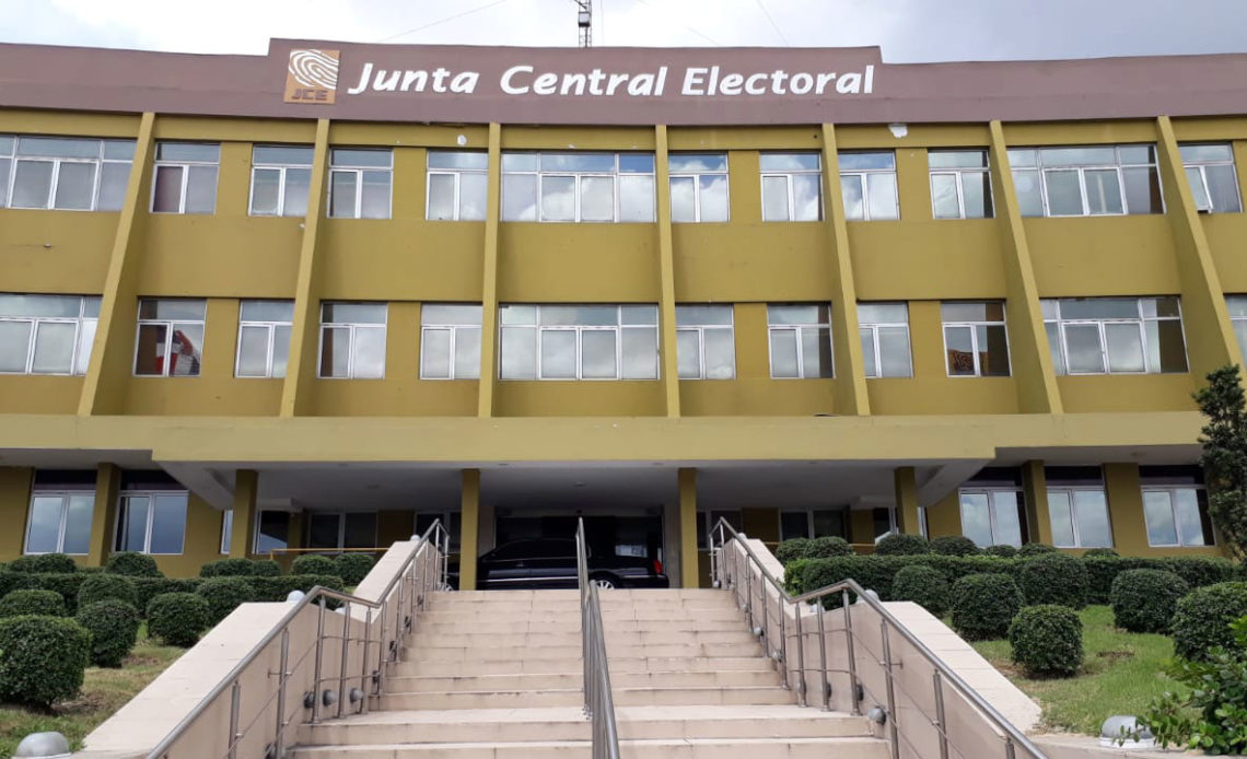 fachada-junta-central-electoral-1140x694