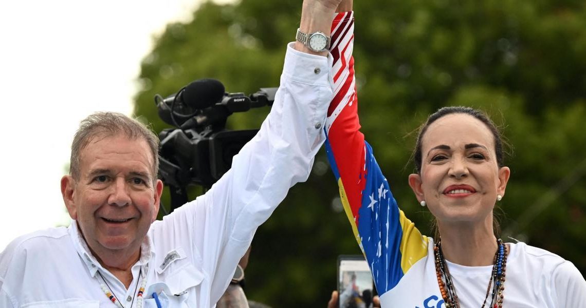 Edmundo-Gonzalez-Urrutia-y-Maria-Corina-Machado-1140x600