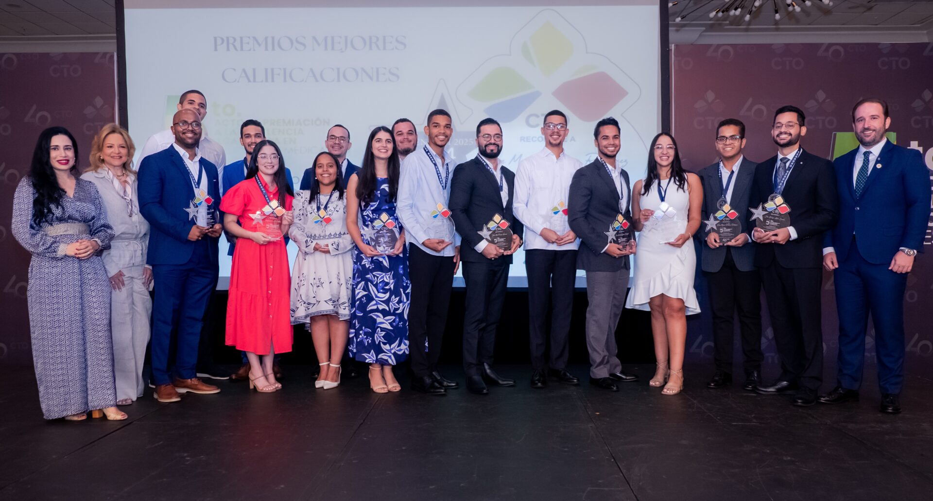 Los ganadores con las mejores notas del examen ENURM 2025.