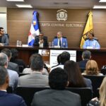 JCE socializa con entidades financieras elementos tecnológicos de la nueva cédula