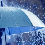 Onda tropical y vaguada provocarán aguaceros y tormentas este martes