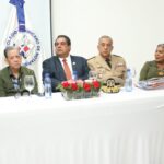 Permiso digital de menores genera RD$1.3 millones  para notarios durante agosto