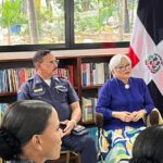Miembros de la Policía Nacional fortalecen conocimientos sobre el nuevo Código Penal en el IPES